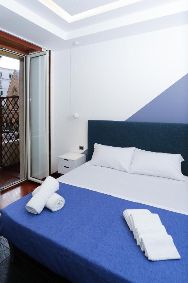 Ersilia Chiaia Suite Naples Extérieur photo
