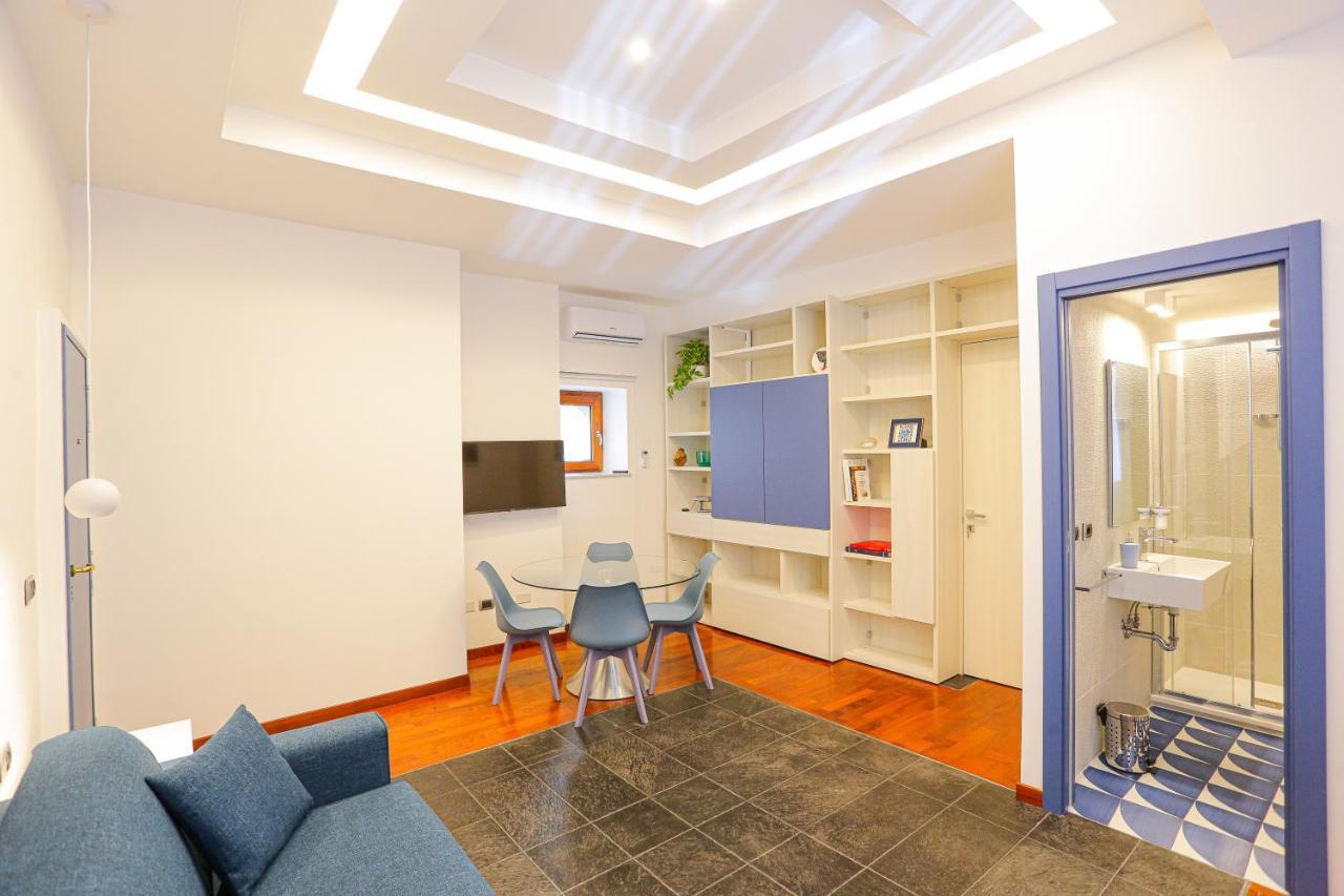 Ersilia Chiaia Suite Naples Extérieur photo