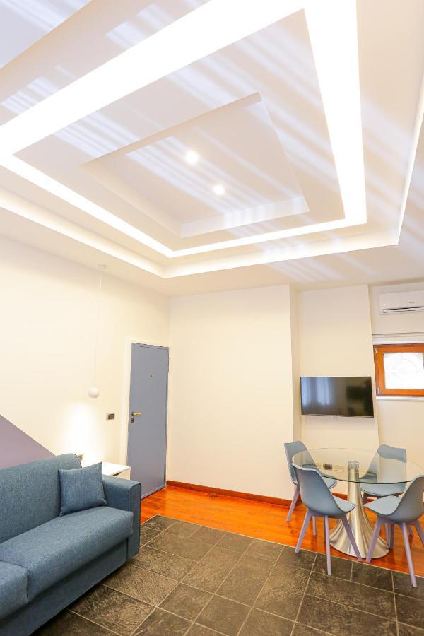 Ersilia Chiaia Suite Naples Extérieur photo