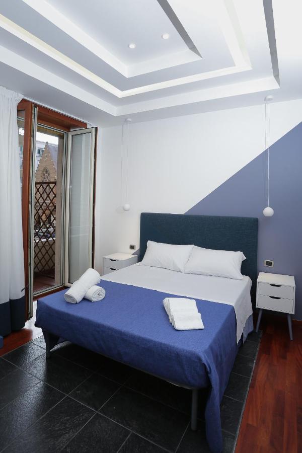 Ersilia Chiaia Suite Naples Extérieur photo
