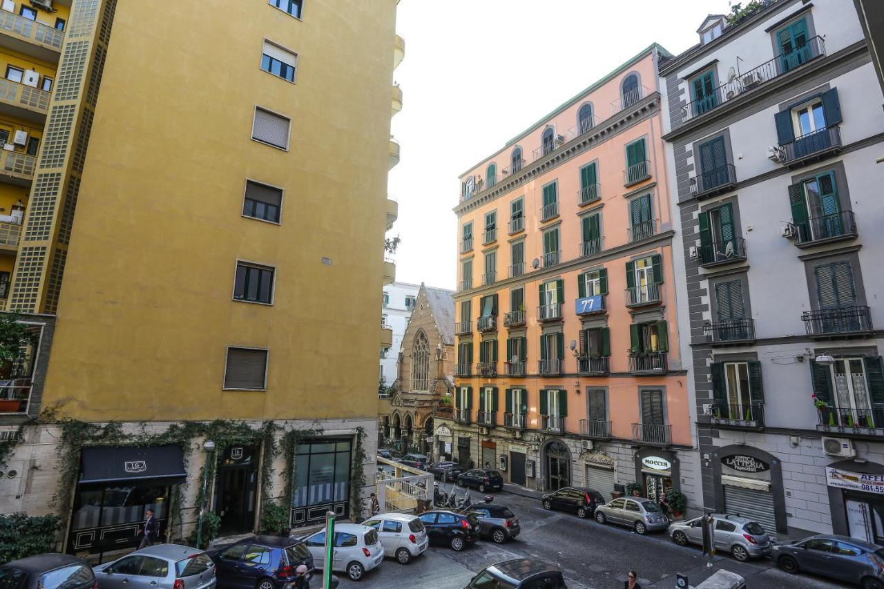 Ersilia Chiaia Suite Naples Extérieur photo